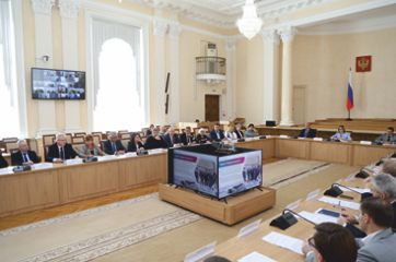 состоялось заседание трехсторонней комиссии по регулированию социально-трудовых отношений - фото - 1